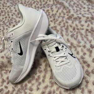 Nike White Mesh Running Shoes